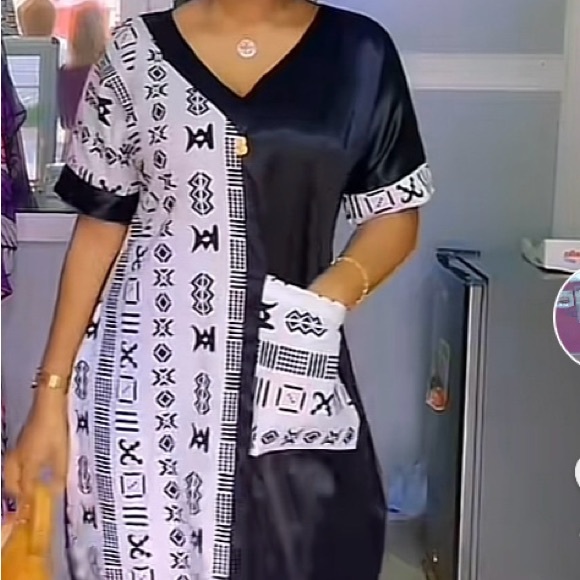 Dresses & Skirts - Brand new black and white African print dress perfect for your vacation or event